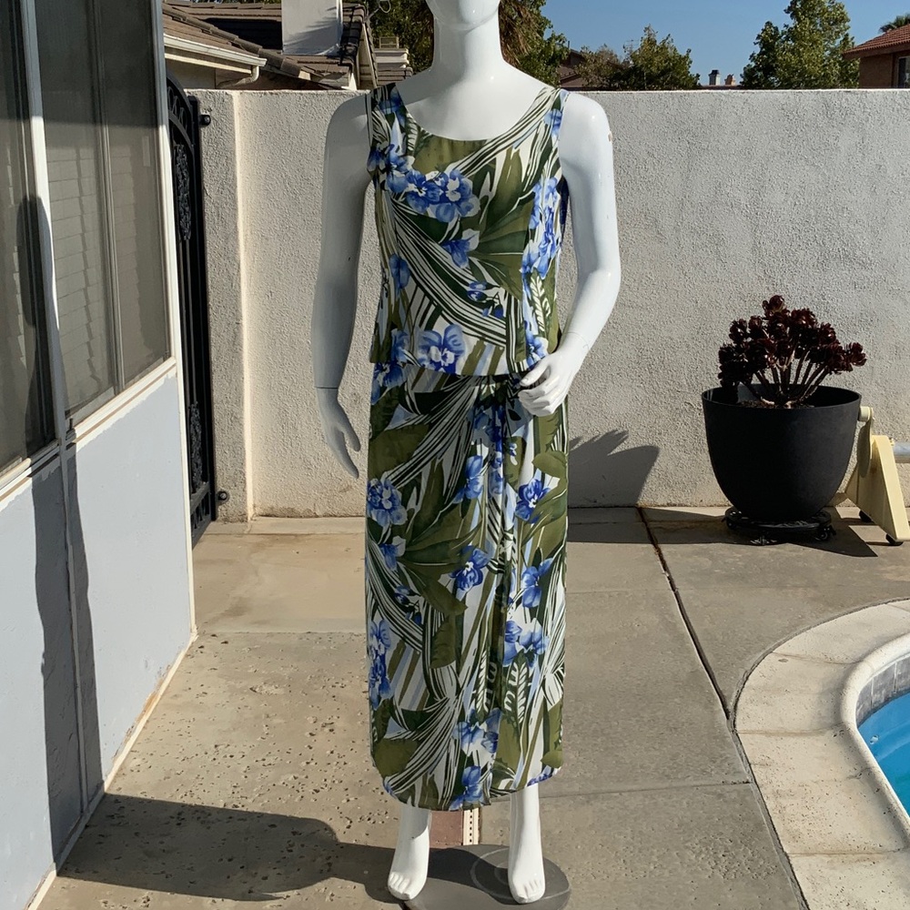 Kasper Green and Blue Floral Skirt Set